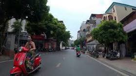 Bán nhà chính chủ khu vực Bồ Đề Long Biên. Không qua môi giới. Ra lộc thiện chí. 108m2/5,8m MT