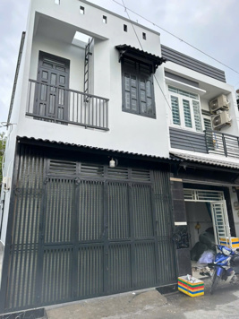 Bán nhà Đường Số 11 giáp đường Bình Long - Phường Bình Hưng Hòa - Quận Bình Tân