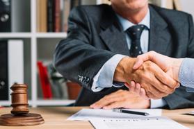 Ủy quyền theo quy định pháp luật hiện nay: Hình thức, thời hạn và các vấn đề liên quan