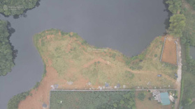 Bán khu đất diện tích 1ha, bám hồ, cách Vành Đai 5 mới chỉ 600m, cách BigC chỉ 45km