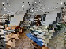 Nhà Hoàng Quốc Việt Duy Nhất 6 Tâng Thang Máy Ô Tô Dừng Đỗ Ngày Đêm