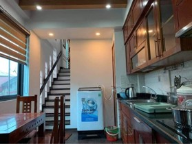 Bán khách sạn 10 tầng Hàng Than giá 82 tỷ