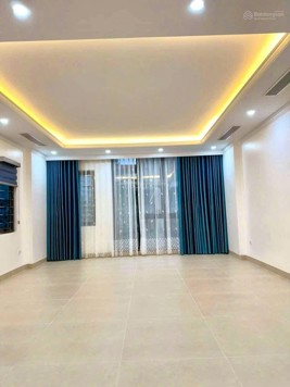 Bán nhà mặt phố Xã Đàn 60m2 6 tầng, mặt tiền 8m, 60 tỷ, kinh doanh