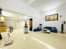 HIẾM-NHÀ LẠC LONG QUÂN ĐẸP 60m2x4T LÔ GÓC 3THOÁNG, NGÕ THÔNG, 35M RA OTO, MẶT TIỀN 6M_11,9TỶ