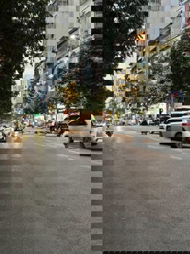 Mặt Phố Cầu Giấy Kinh doanh đỉnh cao 30m2 x 4 tầng giá 12,7 tỷ