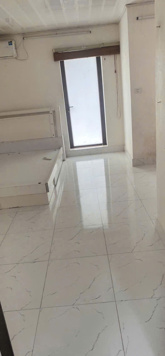 Bán căn hộ tập thể 55m2 chia 2 ngủ đẹp như ảnh, sdcc về ở ngay