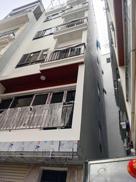 BÁN NHÀ LÔ GÓC THANG MÁY PHỐ NAM DƯ, LĨNH NAM 36,5 m2, 6 tầng,  giá 7,8 tỷ có gia lộc