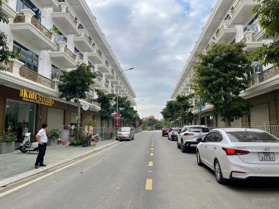 Bán nhà LK 4 tầng trục đường đại lộ CESDP - KDT Xuân Hưng. LH 0911 938 663