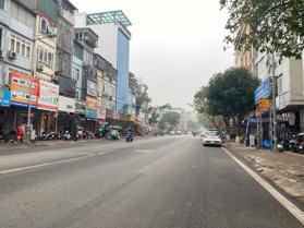 Chính chủ bán nhà phân lô  phố Trần Quốc Hoàn, Cầu Giấy 55m2x7t thang máy, giá nhỉnh 20 tỷ