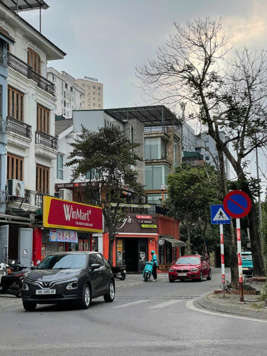 Cần bán biệt thự lô góc đã hoàn thiện đẹp khu đô thị mới Trung Văn