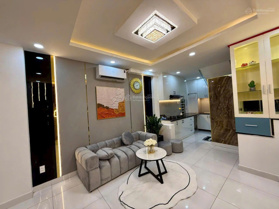 Siêu phẩm! Doanh thu 756tr/năm, cách ngay Phan Xích Long 80m. Ngang to (6x14m)vuông vức, có 13 CHDV