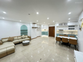 Hot! Bán căn hộ N09.B1 - Thành Thái - 111m2 - 3pn 2vs. 7,6 tỷ. LH: 0967 401 656 Nam