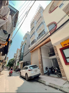 Siêu phẩm tòa nhà văn phòng Thanh Xuân 49m2 7tầng thang máy nhà cực đẹp