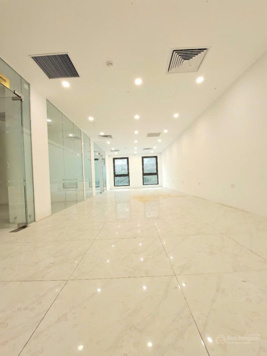 Bán nhà riêng DT 110m2, 9 tầng, tại Nguyễn Văn Cừ, Long Biên, Hà Nội. Giá 60 tỷ. LH 0904 069 986