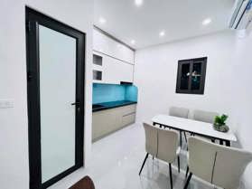 Bán nhà Lạc Long Quân, Cầu Giấy ngõ thông ô tô 20m nhà mới ở luôn DT 30m2 giá 7.85 tỷ