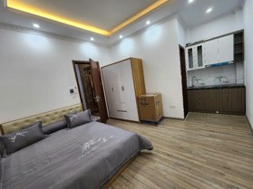 Toà căn hộ dịch vụ Tây Hồ 8 tầng thang máy - Mặt tiền 5M.