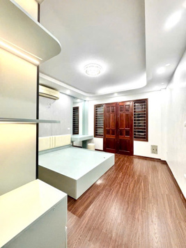 TRẦN ĐẠI NGHĨA, 40M,5 tầng. MẶT TIỀN 4,1 -  10,2 TỶ - NHÀ MỚI  ĐÓN TẾT - Ô TÔ ĐỖ CỬA - LÔ GÓC - FULL NỘI THẤT XỊN