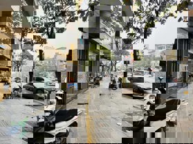 Trần Khát Chân 100m2, mặt tiền rộng, ô tô, vỉa hè, sầm uất, đầu tư.