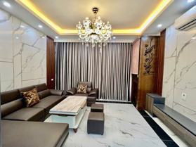 Bán nhà phân lô 77m2, mặt tiền 6m, 2 thoáng trước sau - KĐT Đại Kim - vỉa hè đá bóng, đường 15m