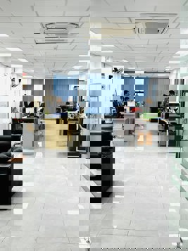 BÁN BUILDING TRUNG KÍNH, CẦU GIẤY PHÂN LÔ VIP VỈA HÈ ÔTÔ TRÁNH KD ĐỈNH 100M2 MẶT TIỀN 6M, 48 TỶ