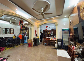 Trung tâm Ba Đình 65m2 x mặt tiền rộng 9M - Cách phố 50M - Ngõ thông Giang Văn Minh, Ngọc Hà…