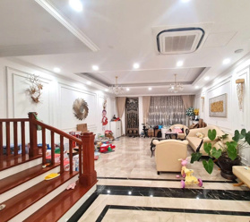 Bán nhà Hoàng Sâm, Cầu Giấy, Oto 7 chỗ, 120m2, 5T, MT6m, nhỉnh 30 tỷ.