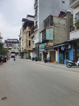 Bán Toà Nhà Văn Phòng Cầu Giấy Chính Chủ