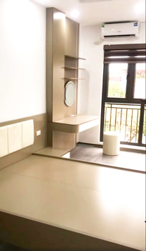 HIẾM-NHÀ LẠC LONG QUÂN ĐẸP 7 TẦNG THANG MÁY, NGÕ RỘNG GẦN 3M THẲNG TẮP 35m2x7T_8,6TỶ