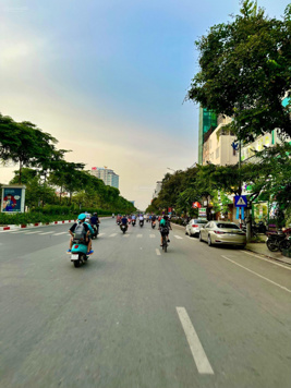 Cần Bán Nhà Căn Góc Ngõ 97 phố Văn Cao, Ba Đình. DT 100m2 x 7T, MT 6m. Thang máy - Đường Ôtô tránh