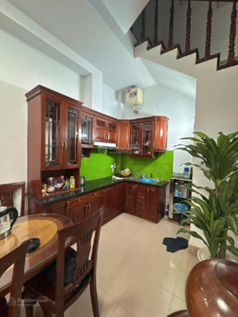 Bán nhà riêng Ngọc Hà, Ba Đình, 20m ra ô tô, gần hồ điều hoà 35m*5T chỉ 8,5 tỷ. LH: 0392 863 486.