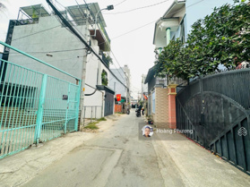 Bán đất HXH đường 11 - Trường Thọ DT 62.6m2 ngang 4.5m cách Metro chỉ 5p