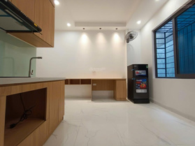 Hiếm! Chính chủ cần tiền bán gấp căn hộ DV, full 9p khép kín, đang thu dòng tiền 50tr/th. LH ngay!