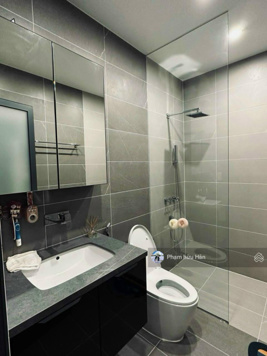 Bán nhà hẻm xe hơi né nhau đường Thành Thái - DT 6x17m. 3 lầu phường 14 quận 10