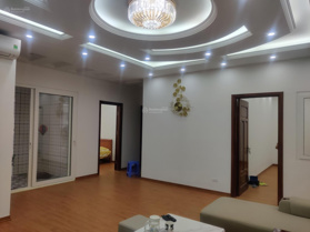 Bán căn hộ chung cư 100 m2, 3 PN,tòa Euro Window 27 Trần Duy Hưng, 0904 760 444