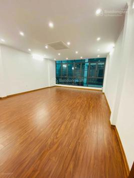 Cho thuê nhà Vũ Trọng Phụng - Thanh Xuân 55m x 4tầng Mới xây Đồ cơ bản giao thông thuận tiện 18,5tr