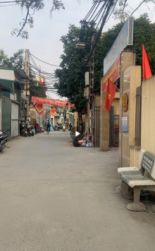 Bán Nhà Định Công Hạ, 52m2, oto tránh, MT 4,5m, Gần Hồ Định Công, Giá 8,1 tỷ, Ngõ thông kinh doanh