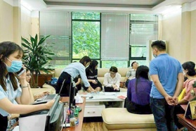 Văn phòng công chứng có nghỉ trưa không?