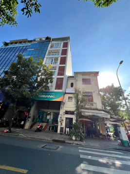 Bán nhà mặt tiền Ký Con, Quận 1 (DT: 6.8x18m) tòa nhà vị trí đắc địa dòng tiền khủng 235tr/tháng