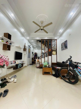 Nhà Liên Mạc - đường xe SH tránh nhau - nở hậu - mới tinh - cửa lim - 5,5 tỷ