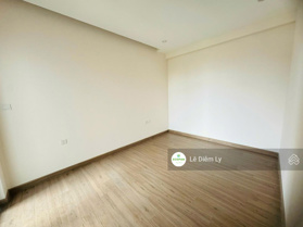 Bán căn hộ 52m2 Sky Oasis hướng Đông Nam, giá 2.76 tỷ bao phí