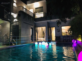 2 căn biệt thự liền kề khu 10ha đường Dương Thị Giang, 8x25m, giá 14.8 tỷ