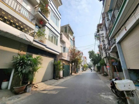 CÓ 102! BÁN NHÀ TỨ LIÊN 75M2 - 5 TẦNG - Ô TÔ TRÁNH - KINH DOANH - NGÕ THÔNG - NHỈNH 18 TỶ - DÂN XÂY