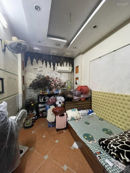 Bán nhà phố Thái Hà, Đống Đa, phân lô, ô tô tránh. Tiện KD, 5 tầng 47m2 giá 17.9 tỷ LH