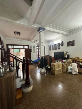 Bán nhà phố Thượng Thụy Tây Hồ 60m 3 tầng, mặt tiền 7.7m,13.8 tỷ.Ô tô tránh