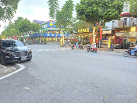 Mặt phố vip nhất quận Hà Đông - Nguyễn Văn Lộc