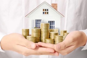 Đặt cọc mua nhà khi sổ đỏ đang ở ngân hàng thì phải làm gì?