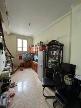 Bán nhà phố Pháo Đài Láng, Đống Đa, 2 thoáng, ô tô vào nhà 4 tầng 42m2 giá 16 tỷ