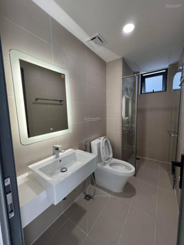 Cần cho thuê CH Q7 Boulevard - 2PN - 1WC(57m2) giá thuê 8.5 triêu/tháng. LH 0904 469 091