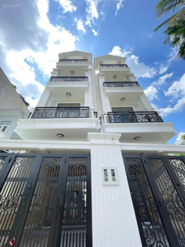 Bán Nhà 4 Lầu Đường Số 10 - Hiệp Bình Phước - Thành Phố Thủ Đức