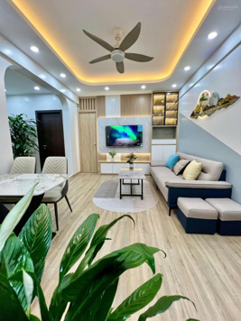 Hàng hiếm! Căn góc Nơ 4B, thiết kế 3pn 2vs, full nội thất, vào ở luôn- Giá 3 tỷ 980 tr có bớt.